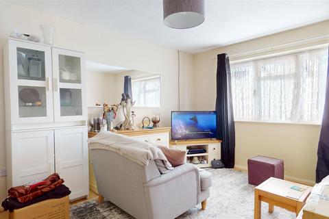 undefined, St Marys Avenue, Bletchley