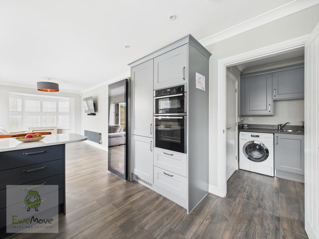Kitchen Utility Room