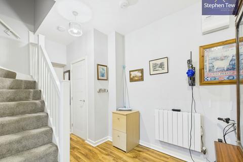 undefined, Coastal Point, 647-655 New South Promenade, FY4