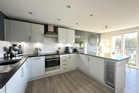 2 bedroom flat for sale, Lett Lane, Castle Hill, Ebbsfleet Valley, Swanscombe, DA10