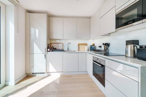 1 bedroom flat to rent, Tarling House, Elephant and Castle, London, SE17