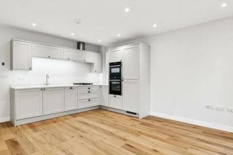 2 bedroom flat for sale, Battersea High Street, London SW11