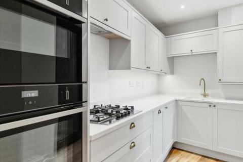 2 bedroom flat for sale, Battersea High Street, London SW11