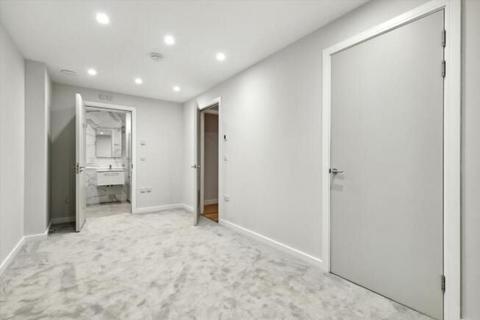 2 bedroom flat for sale, Battersea High Street, London SW11