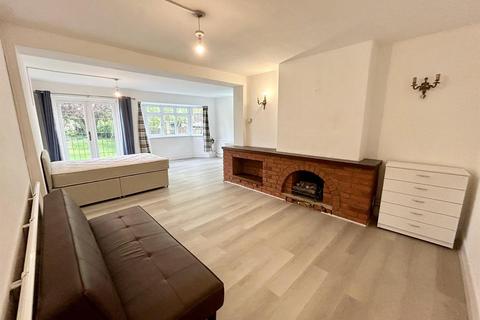 undefined, Room 2, Hart Road