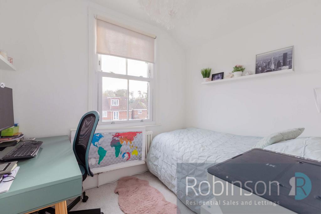 67 Clare Road-14