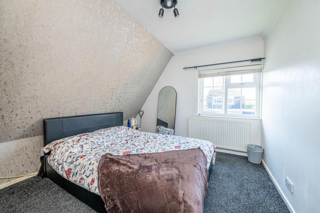 Upstairs Bedroom 3