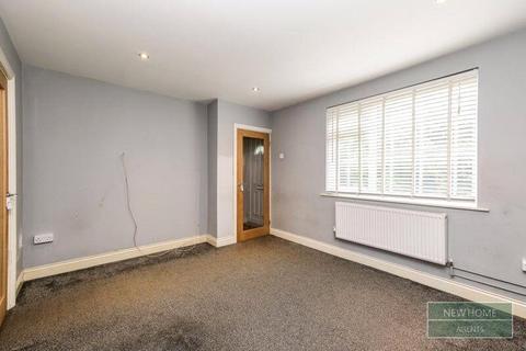 4 bedroom semi-detached house for sale, Troughbrook Road, Hollingwood, Chesterfield, S43