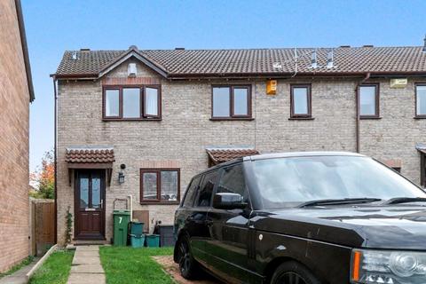 Swallowtail Close, Cheltenham