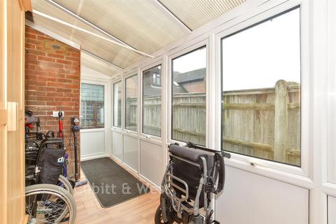 2 bedroom detached bungalow for sale, Church Street, Rudgwick RH12