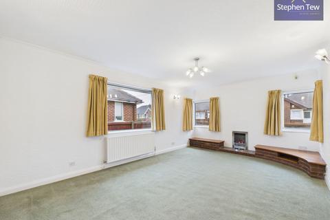 2 bedroom semi-detached bungalow for sale, Coniston Avenue, Poulton-Le-Fylde FY6