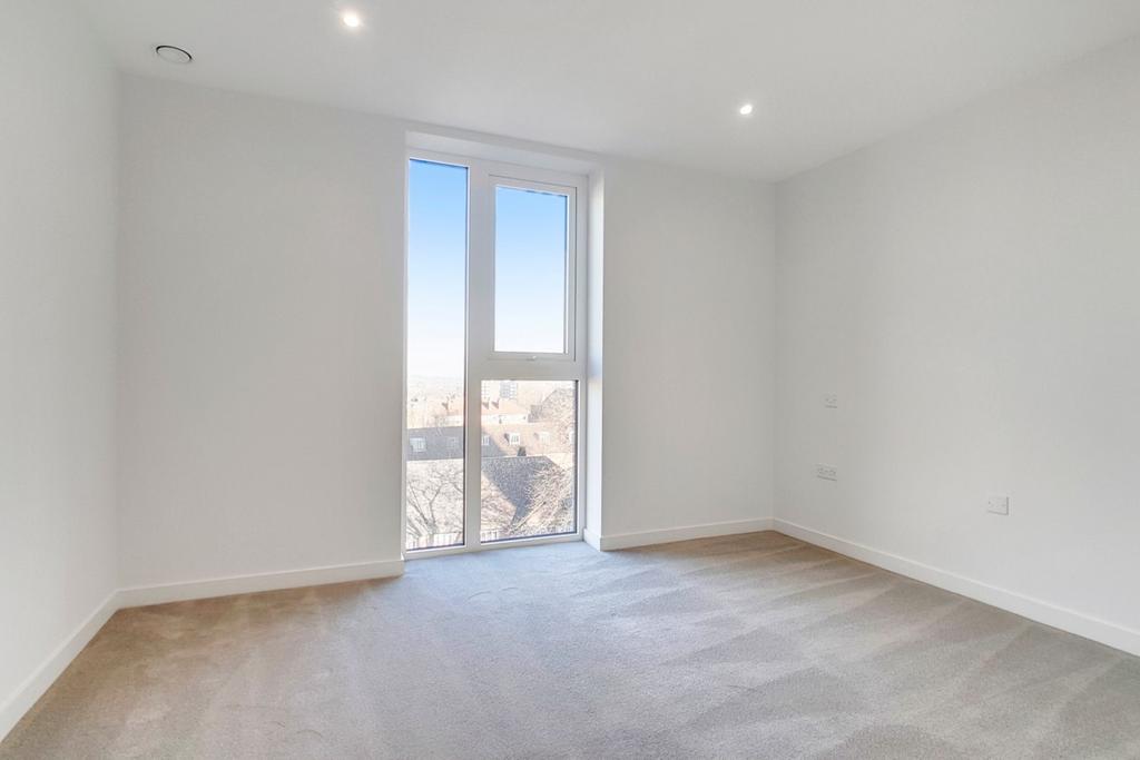 10 Bedroom 5