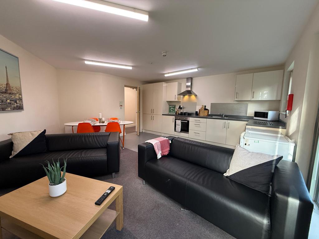 Longdales Lodge - Living Room.jpeg