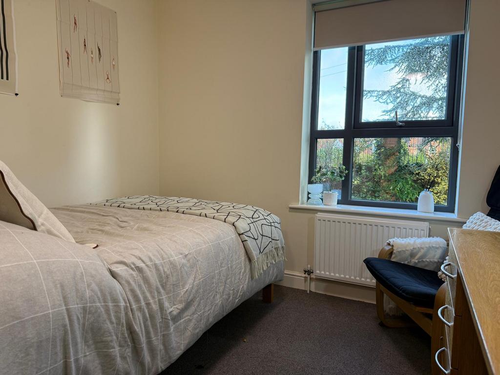 Longdales lodge bedroom 5.jpeg