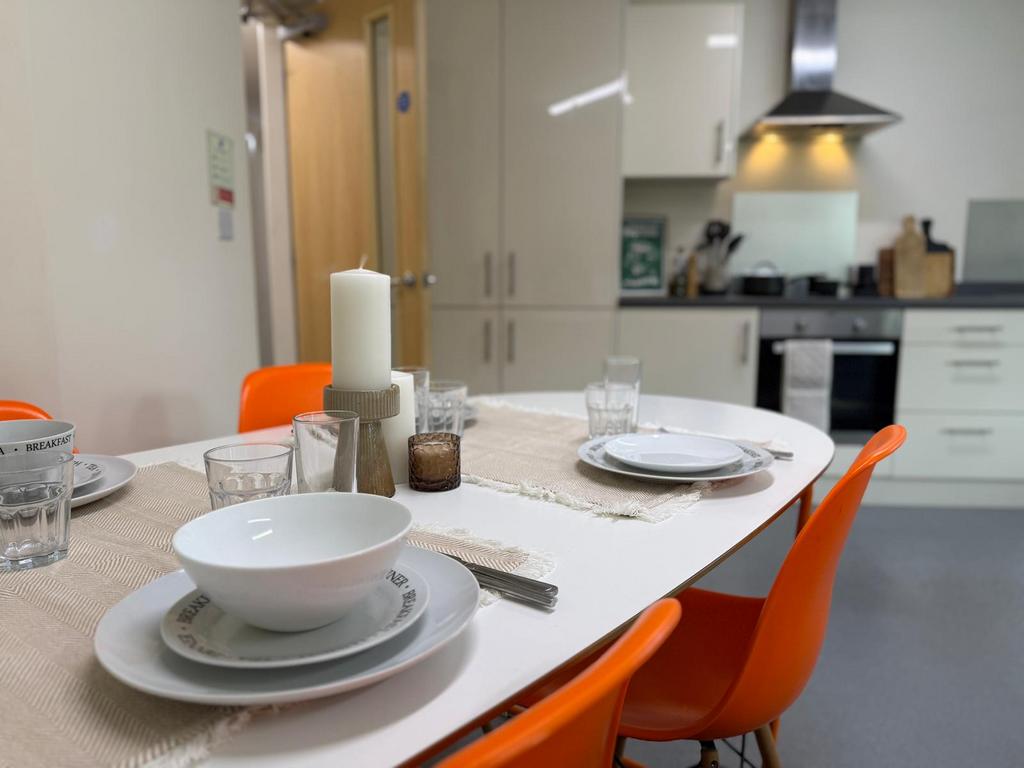 Longdales Lodge - Dining.jpeg