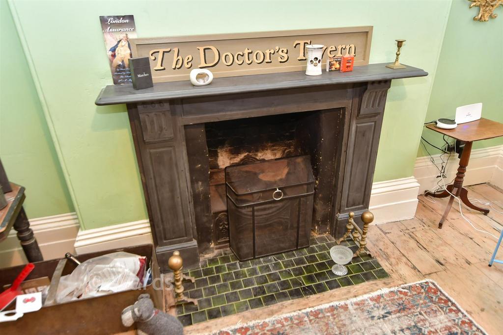 Internal Feature