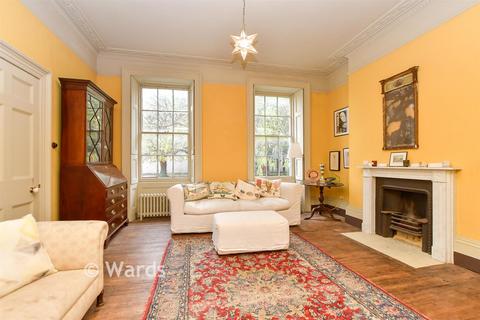 7 bedroom townhouse for sale, Dockyard Terrace, Sheerness ME12