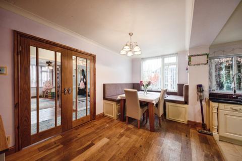 5 bedroom detached house for sale, Christopher Road, Halesowen B62