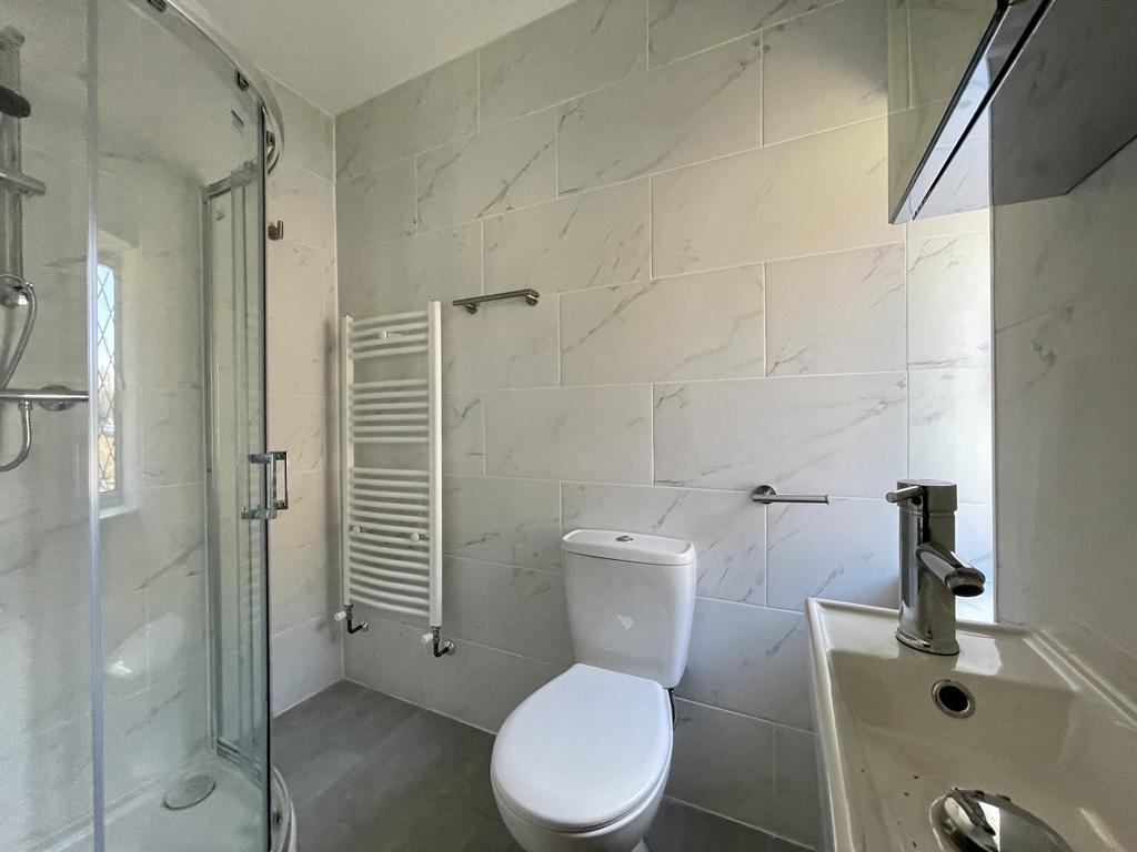 Room 3 Ensuite