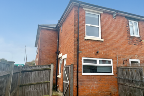 3 bedroom semi-detached house to rent, BITTERNE, SO18