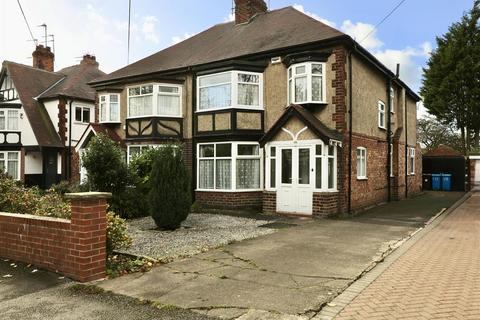 4 bedroom semi-detached house for sale, Fairfax Avenue, Hull