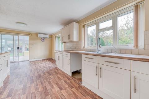 4 bedroom detached bungalow for sale, Station Road, Norwich NR15