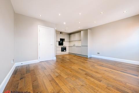 undefined, High Street, Brentwood CM14