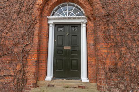 undefined, Beach Street, Lytham St. Annes, FY8