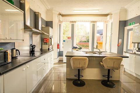 undefined, Brighowgate, Grimsby, Lincolnshire, DN32