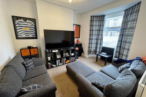 2 bedroom terraced house for sale, Lowson Street, Darlington