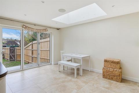 undefined, Whitehorse Drive, Epsom