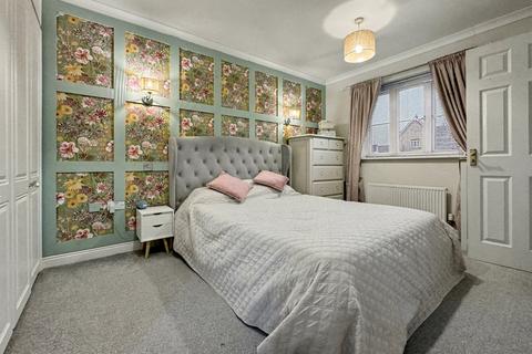 4 bedroom link detached house for sale, Brambling Close, Stowmarket, IP14