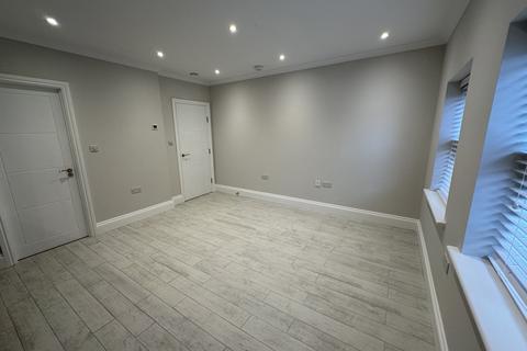 undefined, Flat 3 - Danuta House, East Molesey KT8
