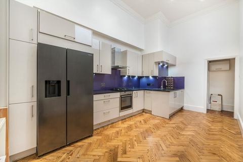 3 bedroom flat to rent, Maida Vale, Maida Vale W9