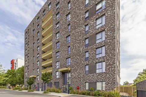 1 bedroom flat to rent, Stanley Road, London W3