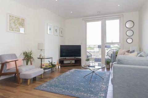 1 bedroom flat to rent, Stanley Road, London W3