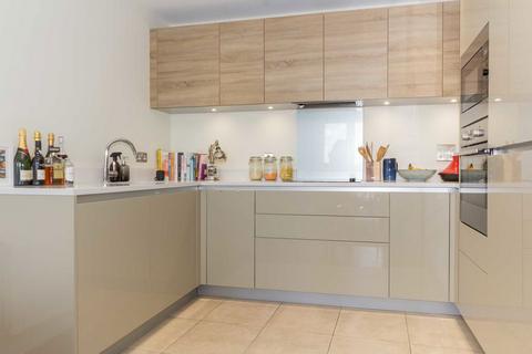 1 bedroom flat to rent, Stanley Road, London W3