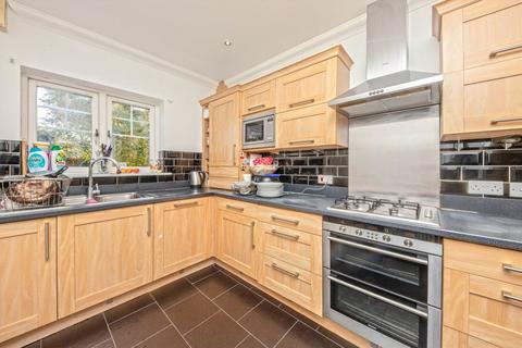undefined, Kimber Place, Hounslow TW4