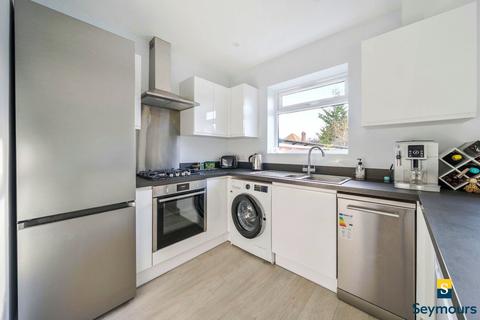 3 bedroom semi-detached house for sale, Hillview Crescent, Surrey GU2