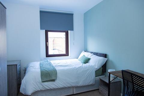 Barrow-in-Furness, Cumbria, LA14