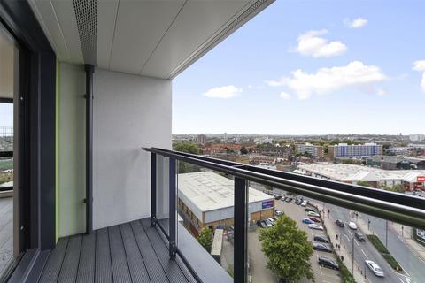 undefined, Rotherhithe New Road London SE16
