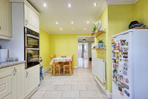 undefined, Larkspur Close, South Ockendon RM15