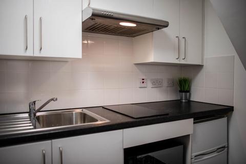 undefined, Eccles M30