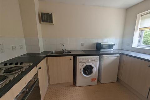 1 bedroom apartment to rent, Grayling Walk