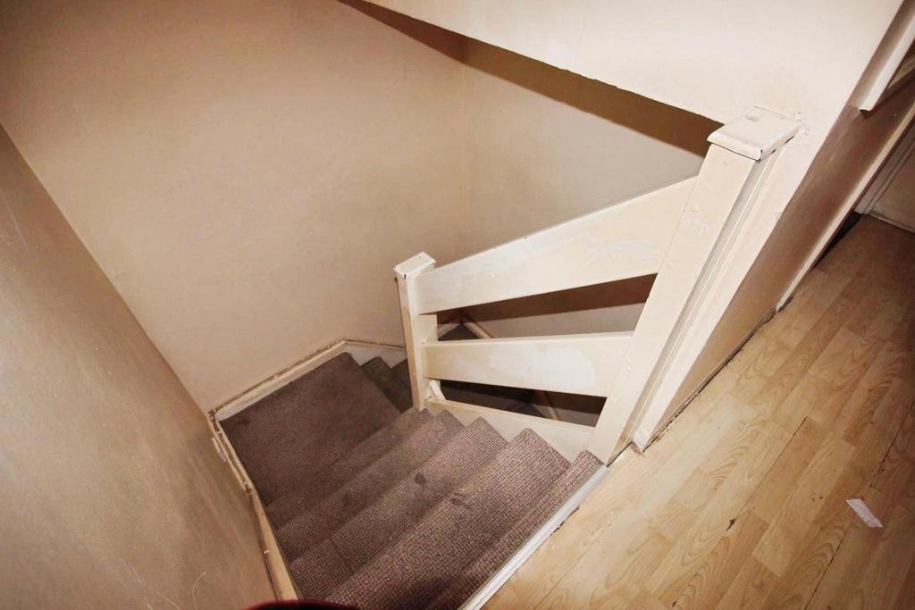 Cbcc1117-staircase 20view.JPG