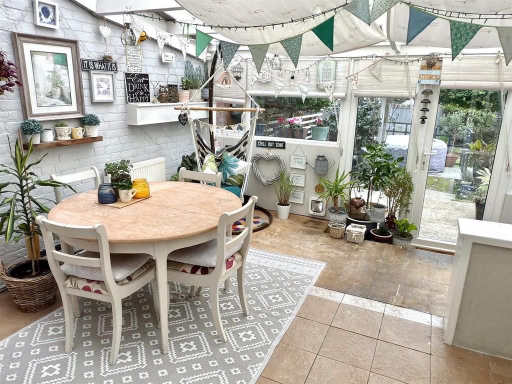 CONTRY.jpg