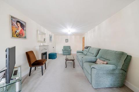 undefined, Josiah Drive, Ickenham, UB10