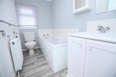 2 bedroom park home for sale, Creek Road, Canvey Island SS8
