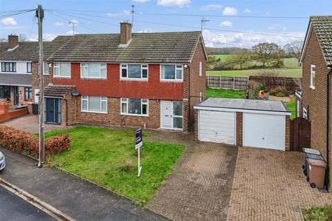 undefined, Kinross Crescent, Luton LU3