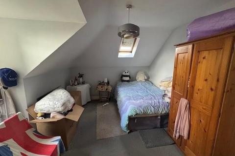2 bedroom apartment to rent, Craven Park, Harlesden, NW10